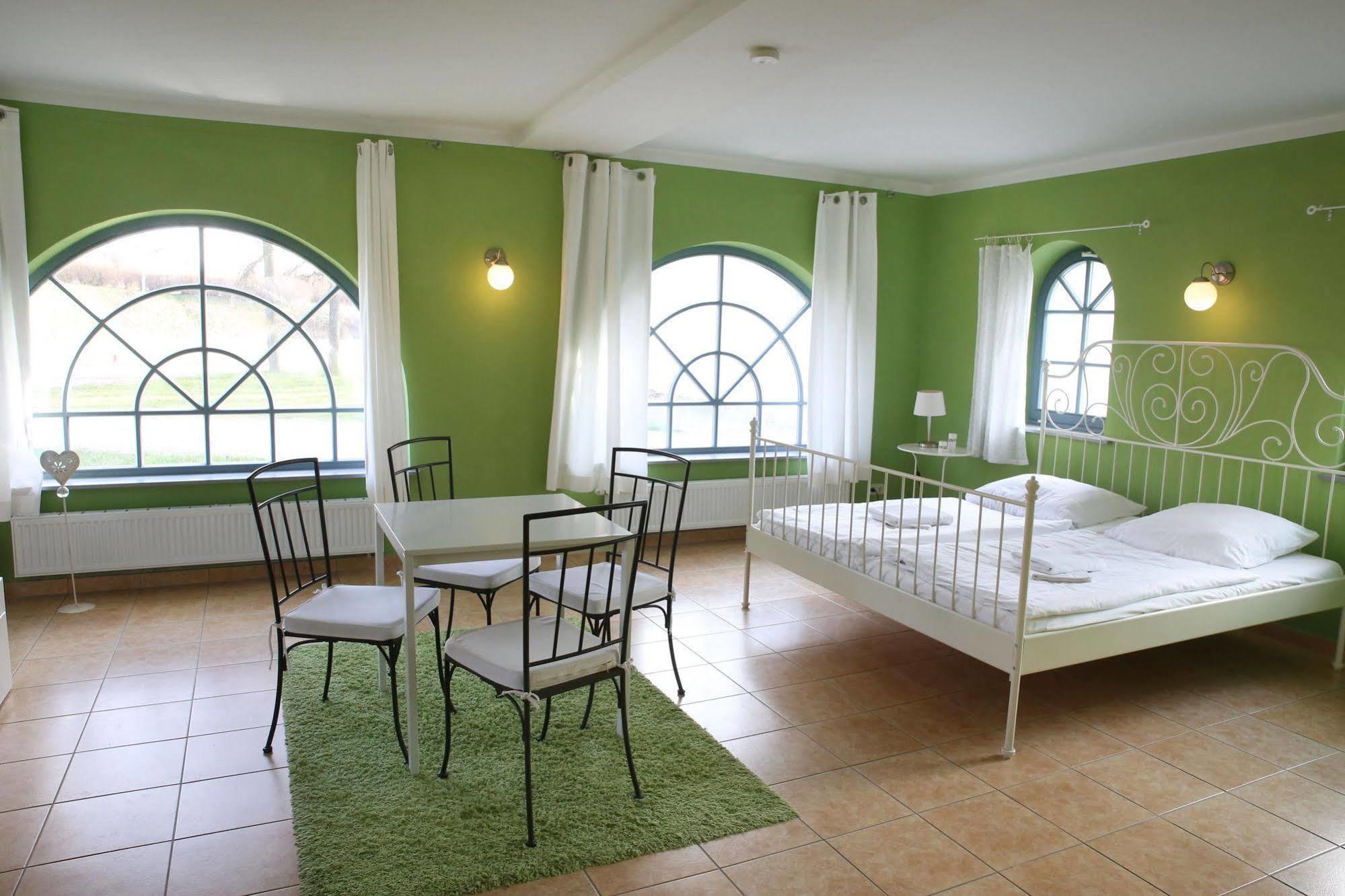 Elbzollhaus Dessau Hotell Eksteriør bilde