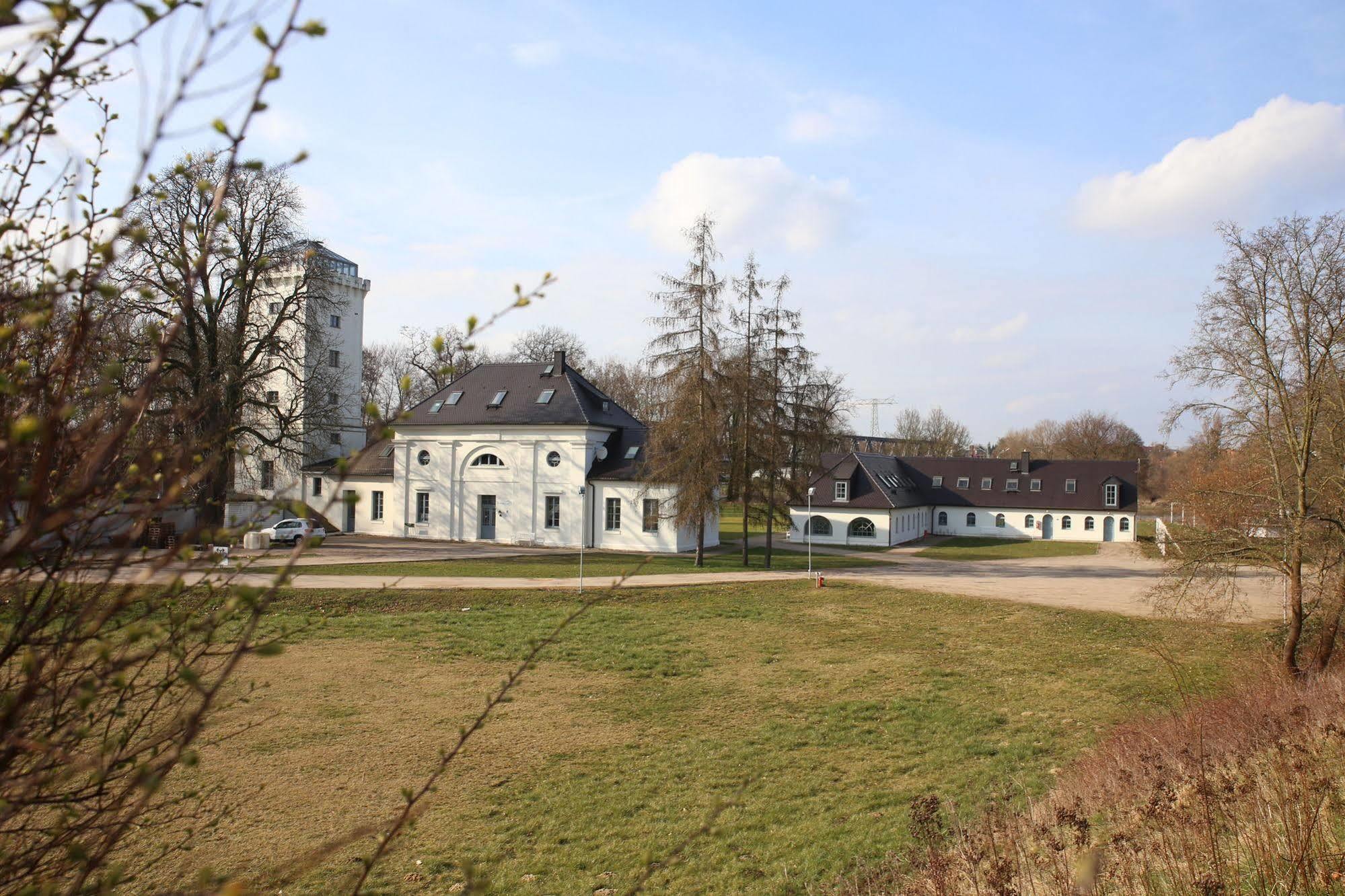 Elbzollhaus Dessau Hotell Eksteriør bilde